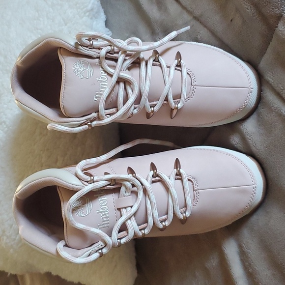 Women's Timberland hiker boots - Picture 2 of 5